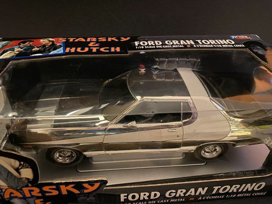 FORD GRAN TORINO STARSKY & HUTCH SILVER CHROME PLATED VERSION ERTL WRONGBOX 1:18
