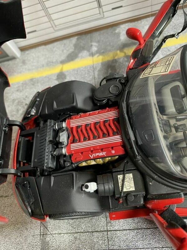 Dodge Viper RT/10 rot Chrysler 8.0l V10 red Metall DieCast Creative Masters 1:20
