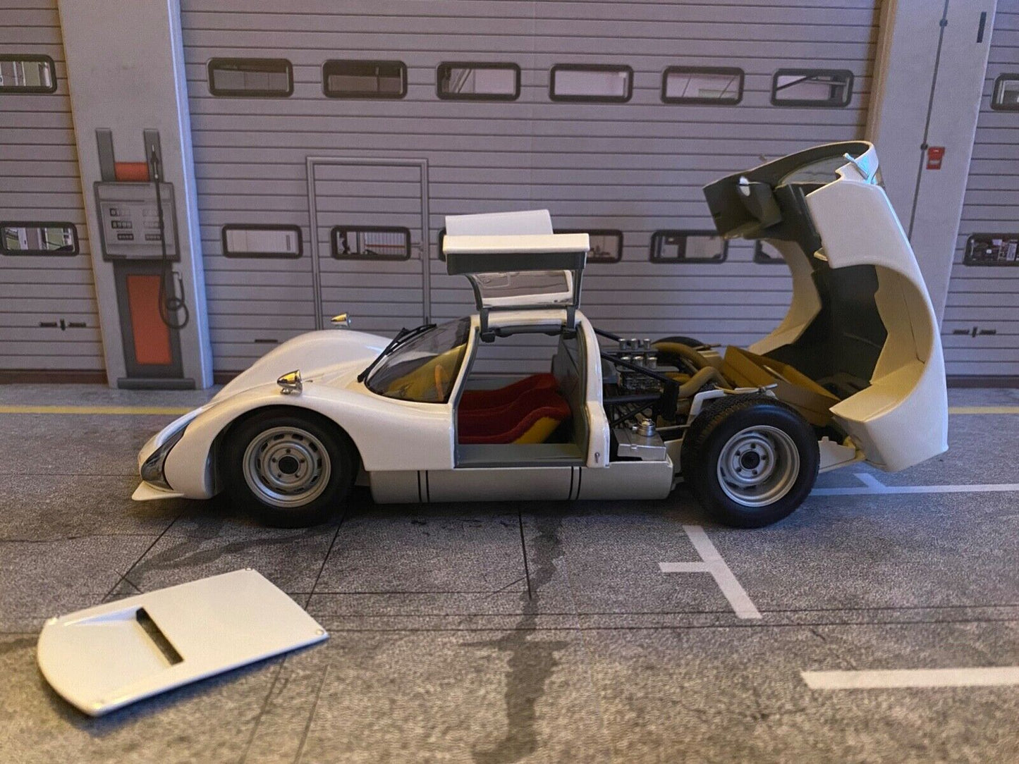 Porsche Carrera 6 (906) Dealer Edition Minichamps Neu in OVP new in box  1:18