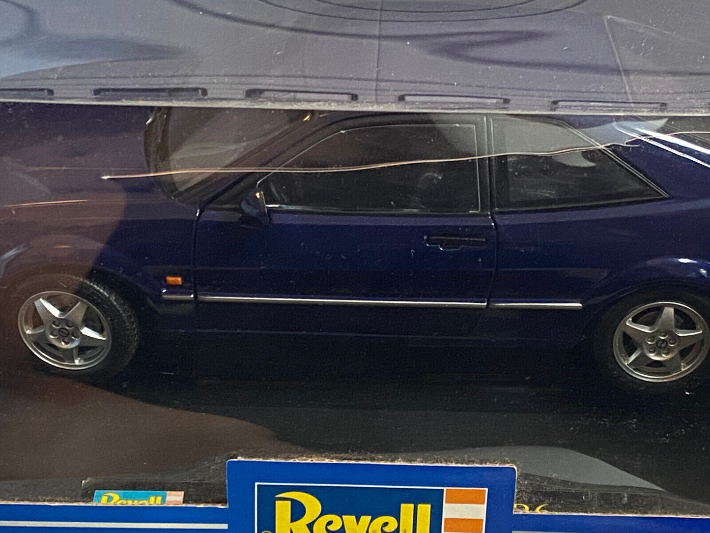 VW Corrado VR6 1995 blau Facelift Revell 08878 Neu in OVP new in box 1:18