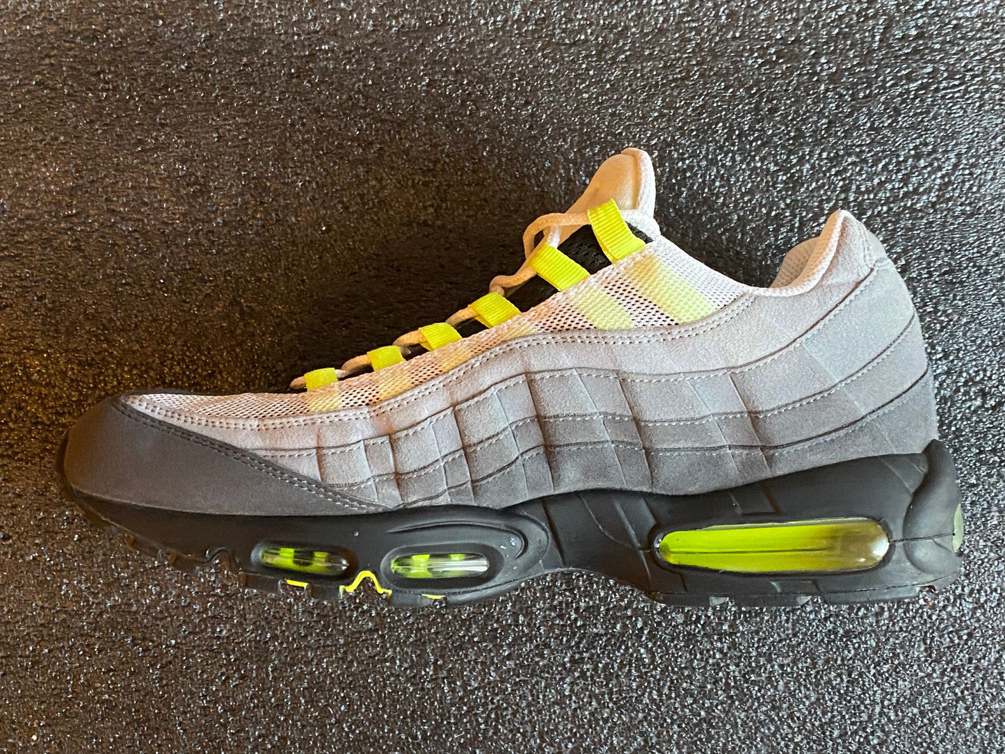 Nike Air Max 95 Neon 2012 vintage OG colourway US 12 UK 11 EUR 46