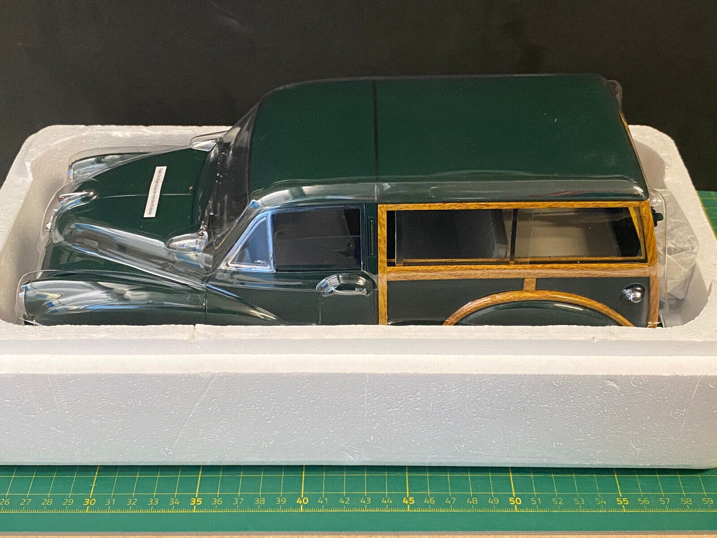 Morris Minor 1000 Traveller 1956 Dunkelgrün Dark Green SunStar 4791 Neu OVP 1:12