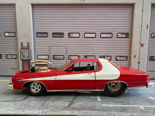 Ford Gran Torono Starsky & Hutch Dragster Umbau aus den USA 1:18