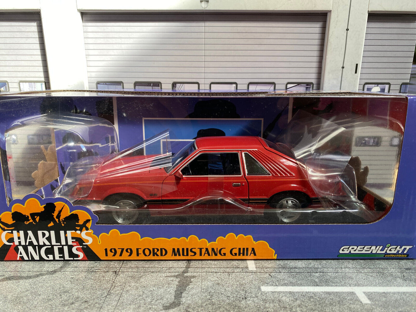 Sabrina Duncan´s Ford Mustang Ghia 1979 "Charlie´s Angels" 1:18