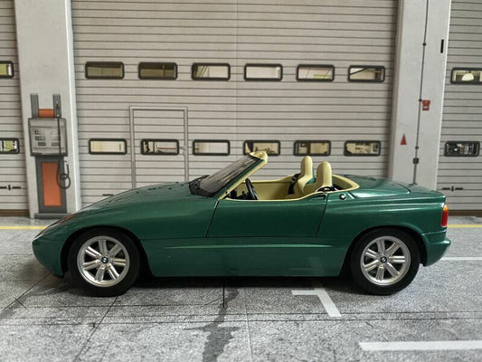 BMW Z1 Roadster URGRÜN 1989-1991 DieCast Metall 80430148536 Minichamps 1:18