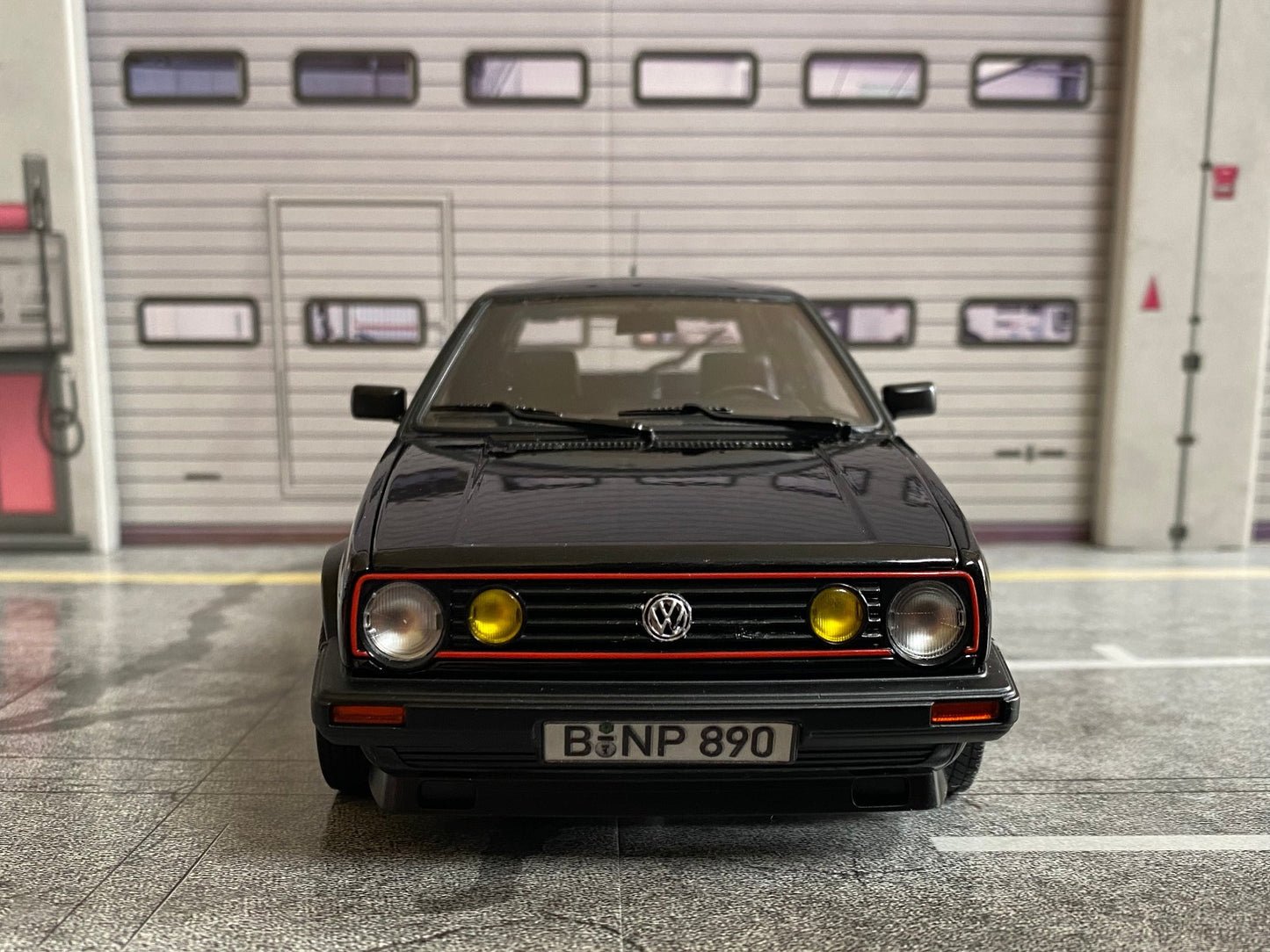 VW Golf 2 GTI G60 DigiFiz Typ 19E 1989 II Schwarz metallic Tuning Diorama Umbau 1:18