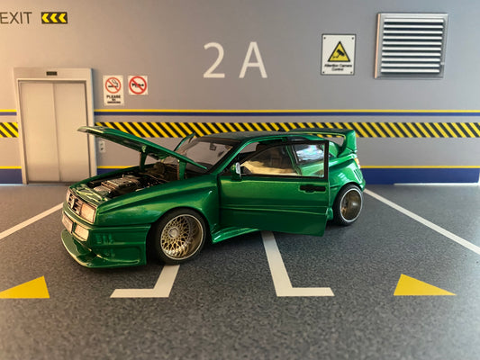 VW Corrado VR6 Rieger Breitbau mit Alufelgen "Candy Green" Tuning Umbau 1:18