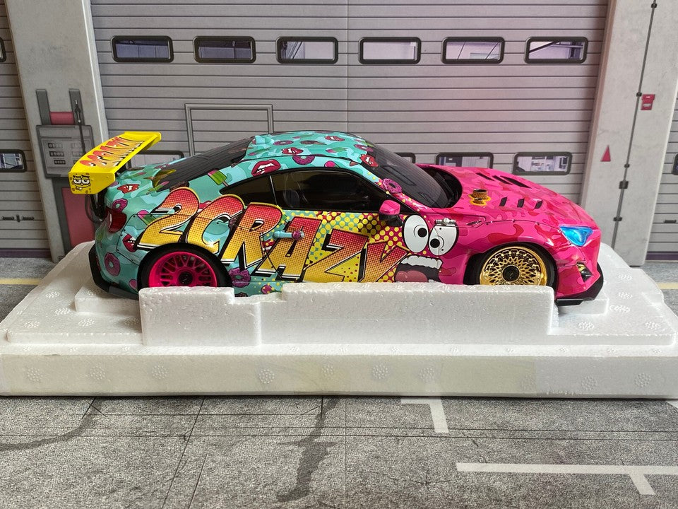 Toyota GT86 2Crazy Kraemo JP Performance Minichamps Neu in OVP new in box 1:18