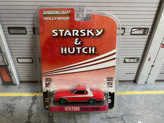 Starsky & Hutch Ford Gran Torino grüne Felgen + Chassis Greenlight #44780-A 1:64