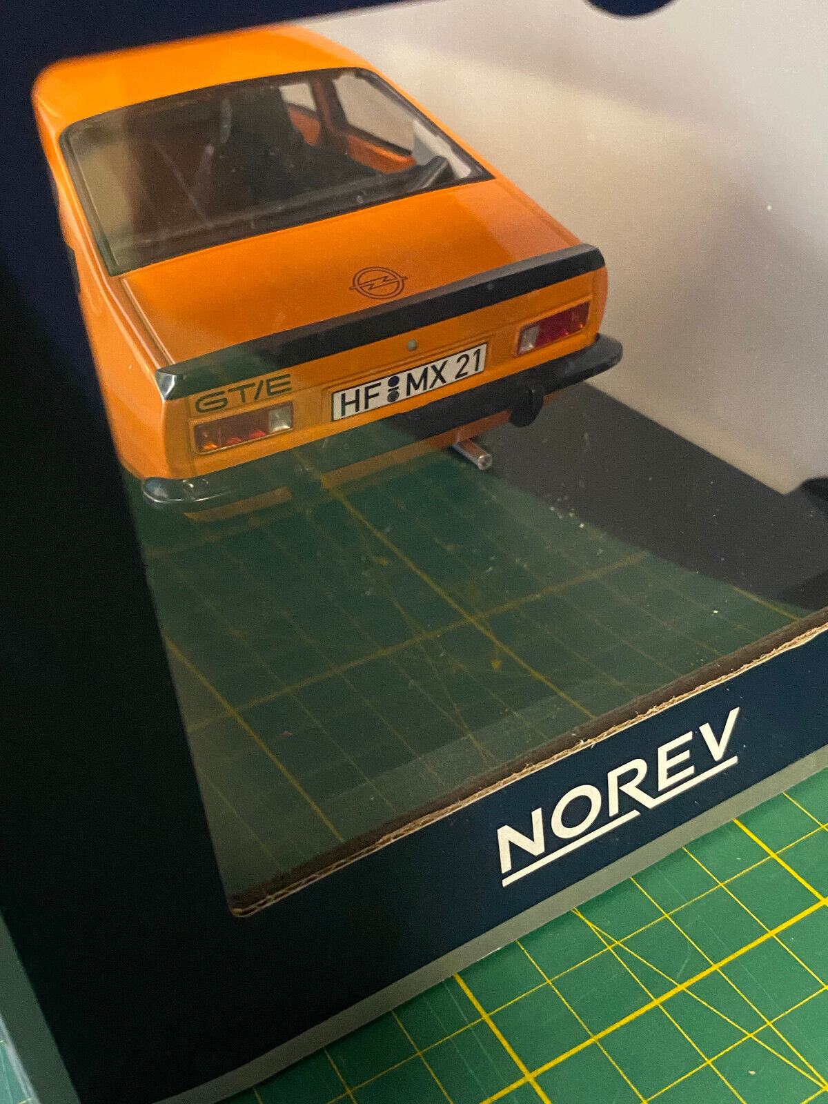 Opel Kadett C GT/E orange Sondermodell limitiert auf 1000 Norev 183651 Neu 1:18