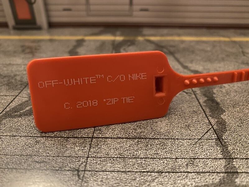 OFF-WHITE C/O  NIKE ZIP TIE 2018 red (rot)