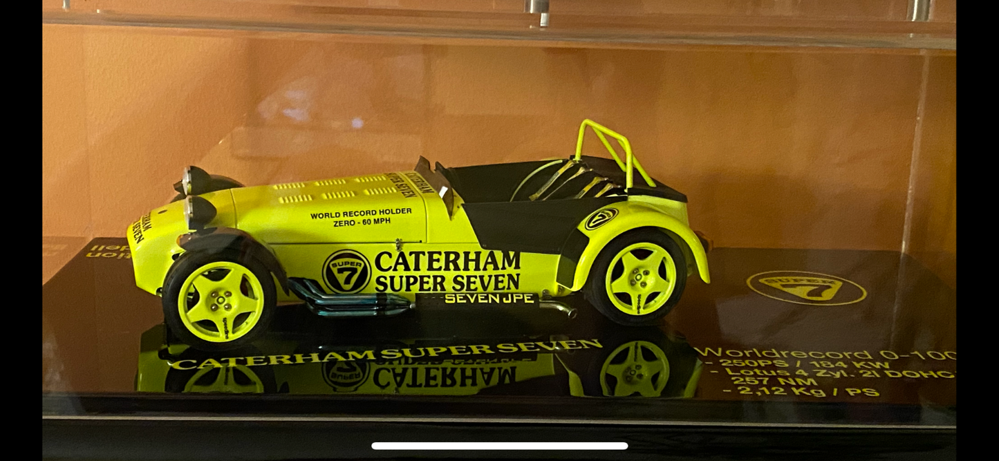 Caterham Super Seven JPE Lotus Factory Built 1of 6 + Acryl Display Tamiya 1:12