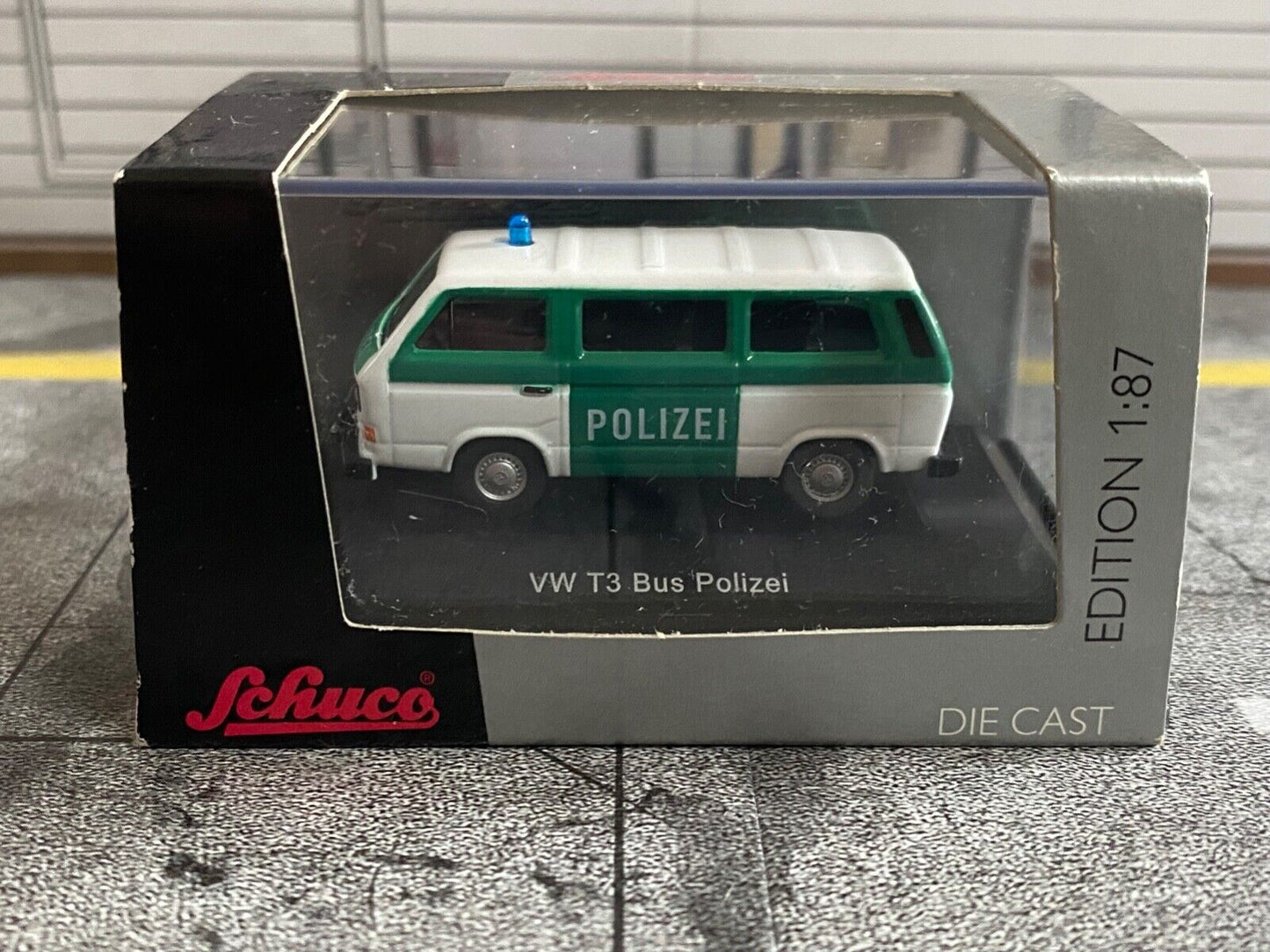 VW Bus T3 Polizei Berlin Schuco 45256110 "Variante B-30088" Neu in OVP 1:87