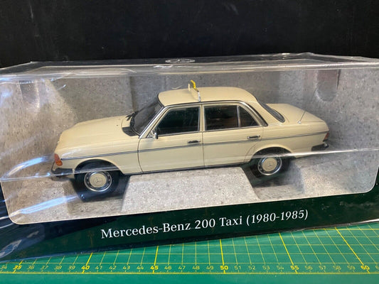 Mercedes Benz 200 Taxi W123 B66040670 Norev Neu in OVP 1:18