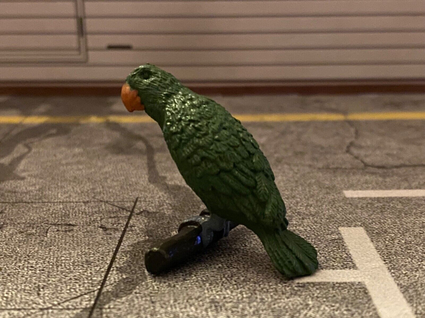 Papagei Ara grün Südamerika Kunststoff neu Diorama Maßstab ca. 1:10 / 1:12