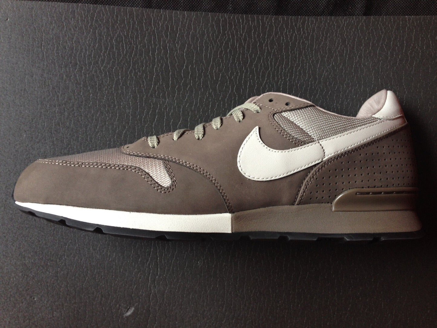 Nike Air Epic vintage colourway Luxe Zoom new in box US 12 UK 11 EUR 46