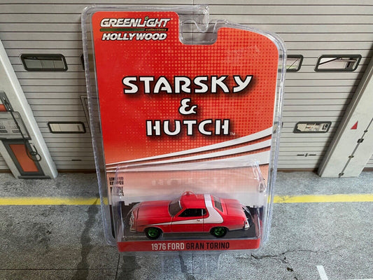 Starsky & Hutch Ford Gran Torino dirty Version green rims Grenlight 44855-F 1:64